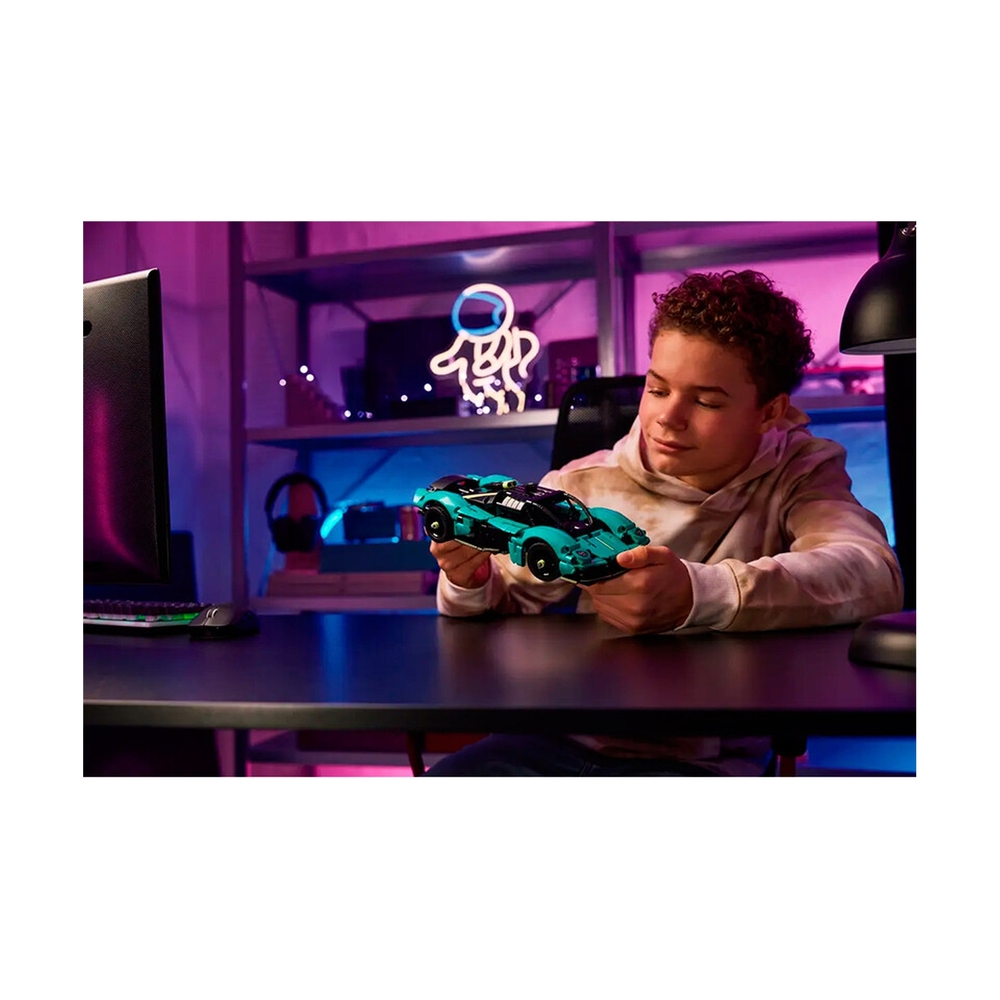 Конструктор Lego Aston Martin Valkyrie 42208 - фото 10