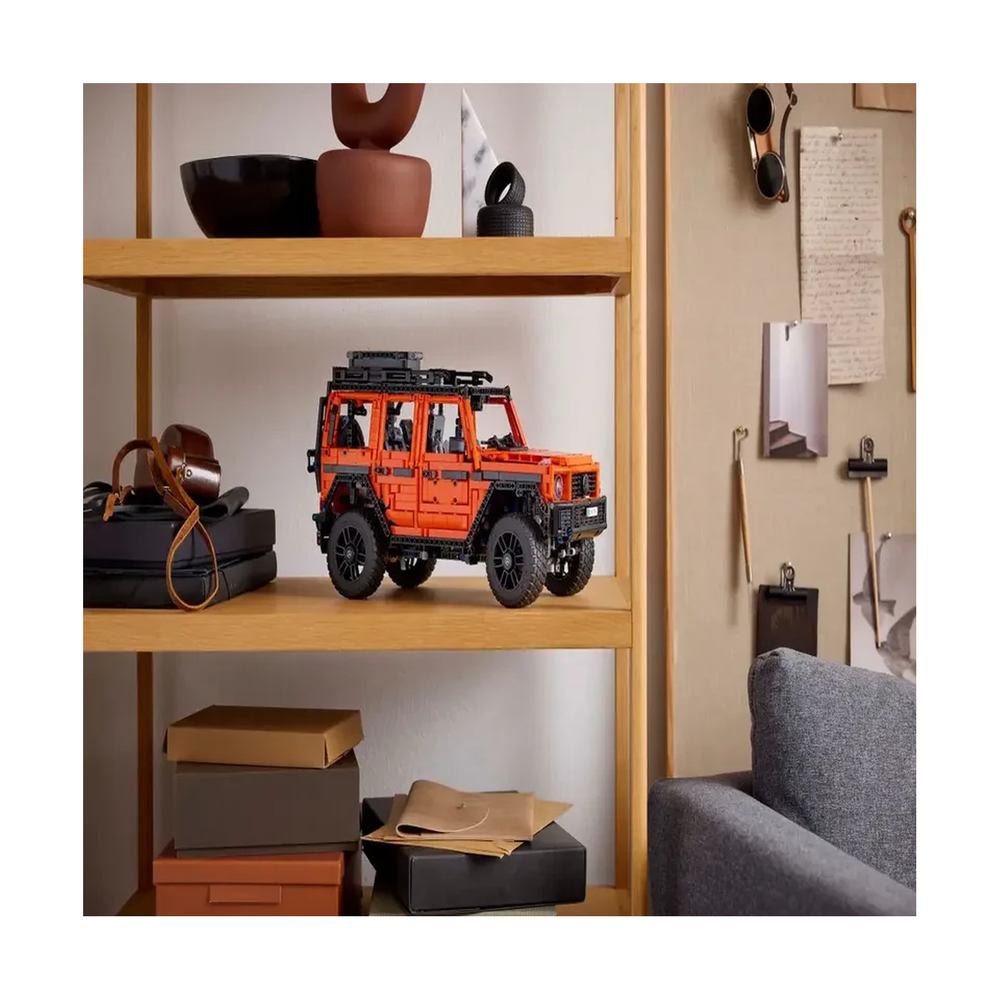 Конструктор Lego Mercedes G500 42177 - фото 11