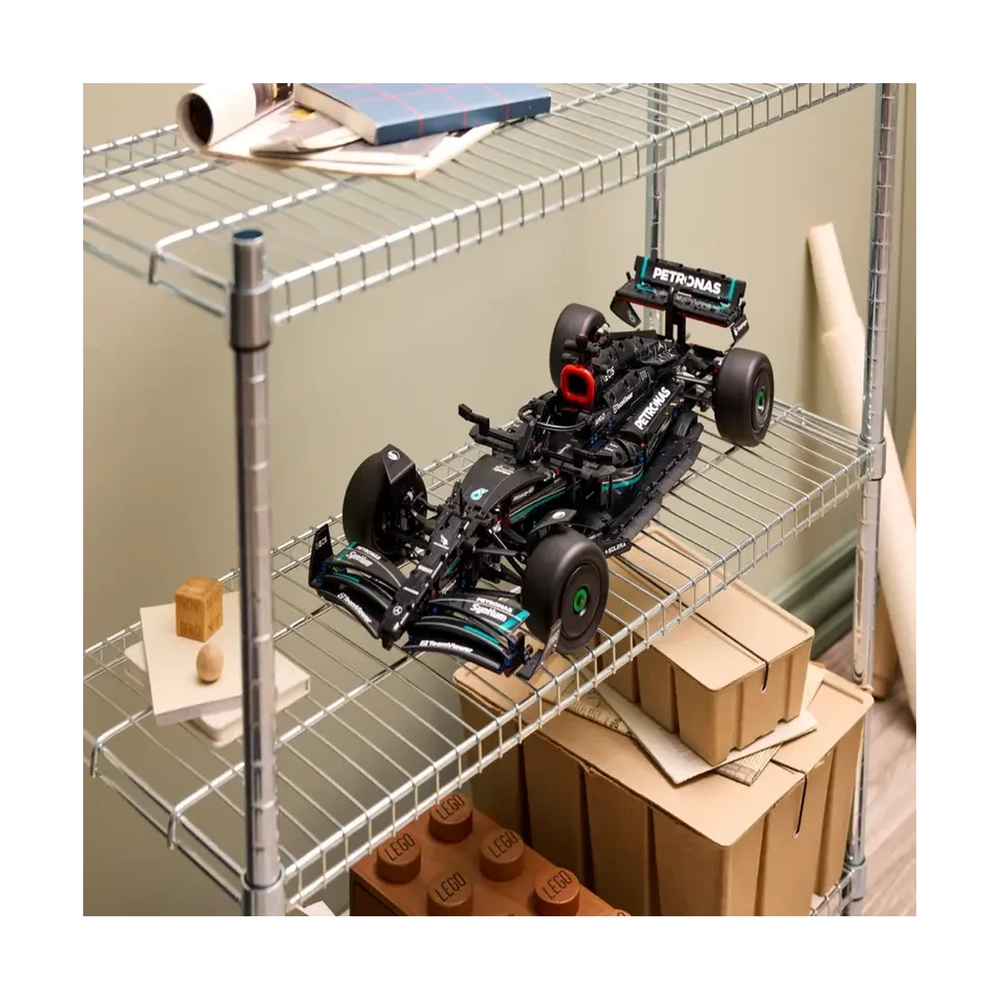 Конструктор Lego Mercedes-AMG F1 W14 E Performance 42171 - фото 8