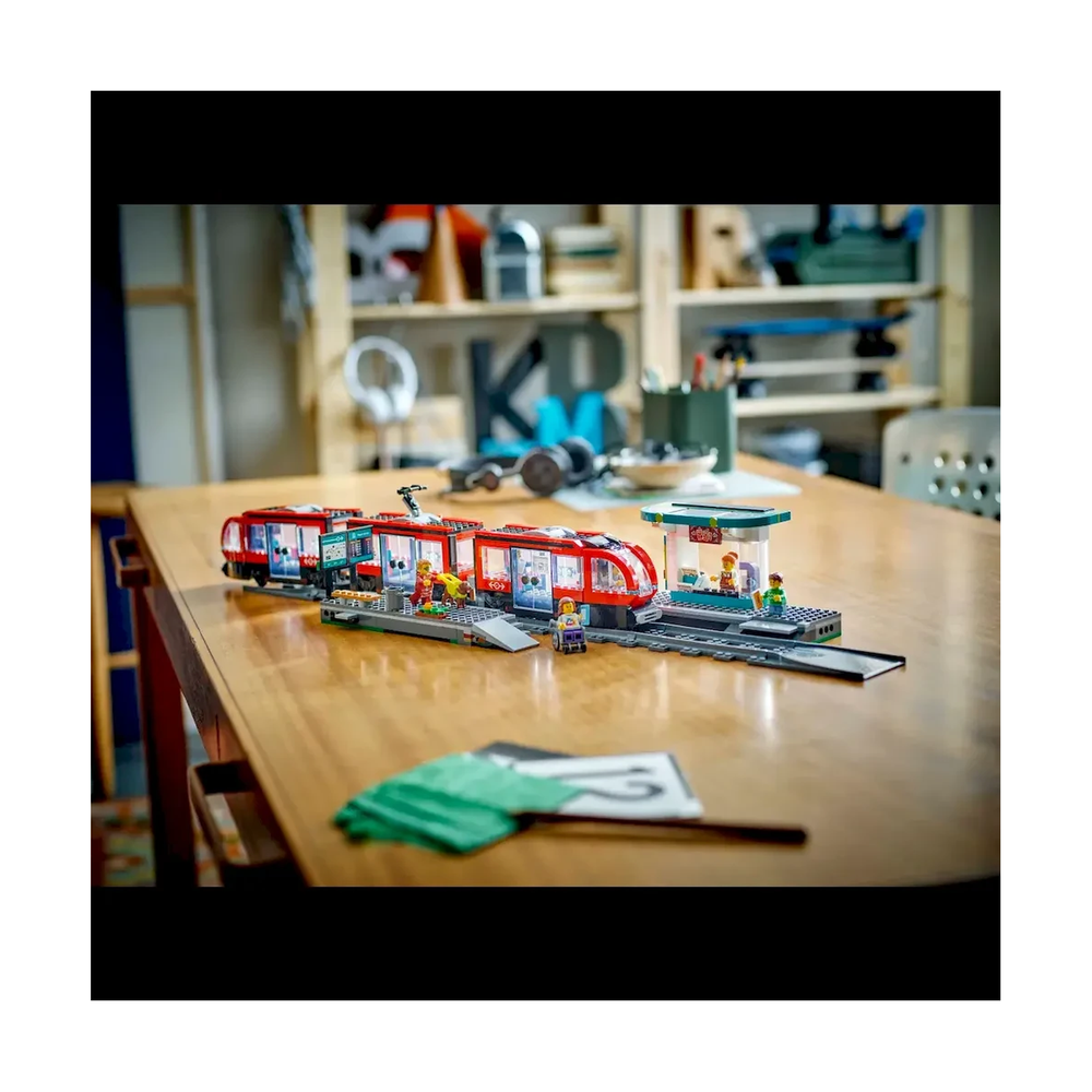 Конструктор Lego Город Трамвай и станция в центре города 60423 - фото 11