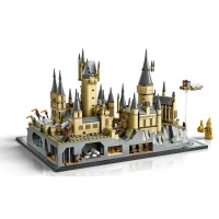 Конструктор Lego 76419 Гарри Поттер Замок и территория Хогвартс - фото