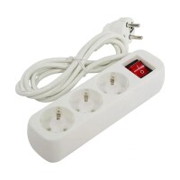 Удлинитель Defender с заземлением и выключателем S318, 1.8 м, 3 розетки белый - фото