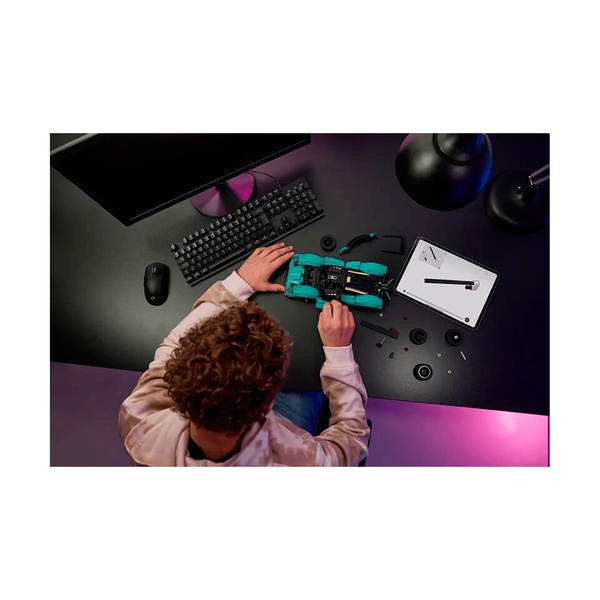 Конструктор Lego Aston Martin Valkyrie 42208 - фото 8