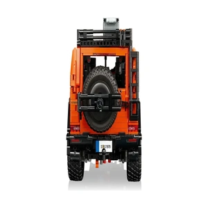 Конструктор Lego Mercedes G500 42177 - фото 10