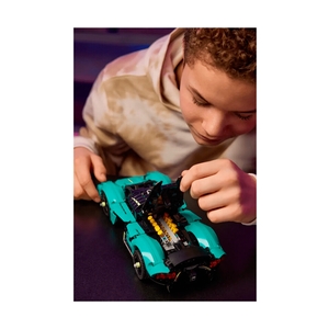 Конструктор Lego Aston Martin Valkyrie 42208 - фото 9